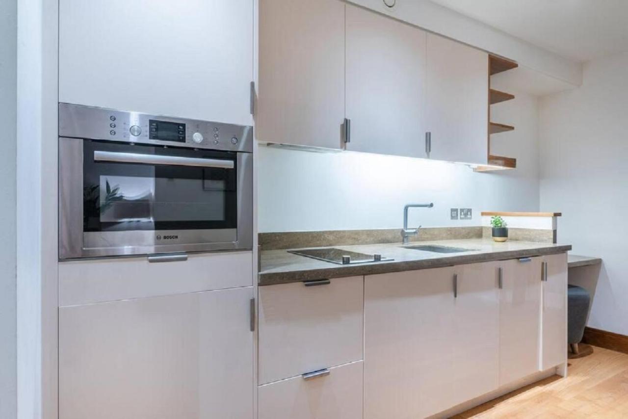 Studio - Tower Hill - City Centre By Prime London Stays N-4 Екстериор снимка